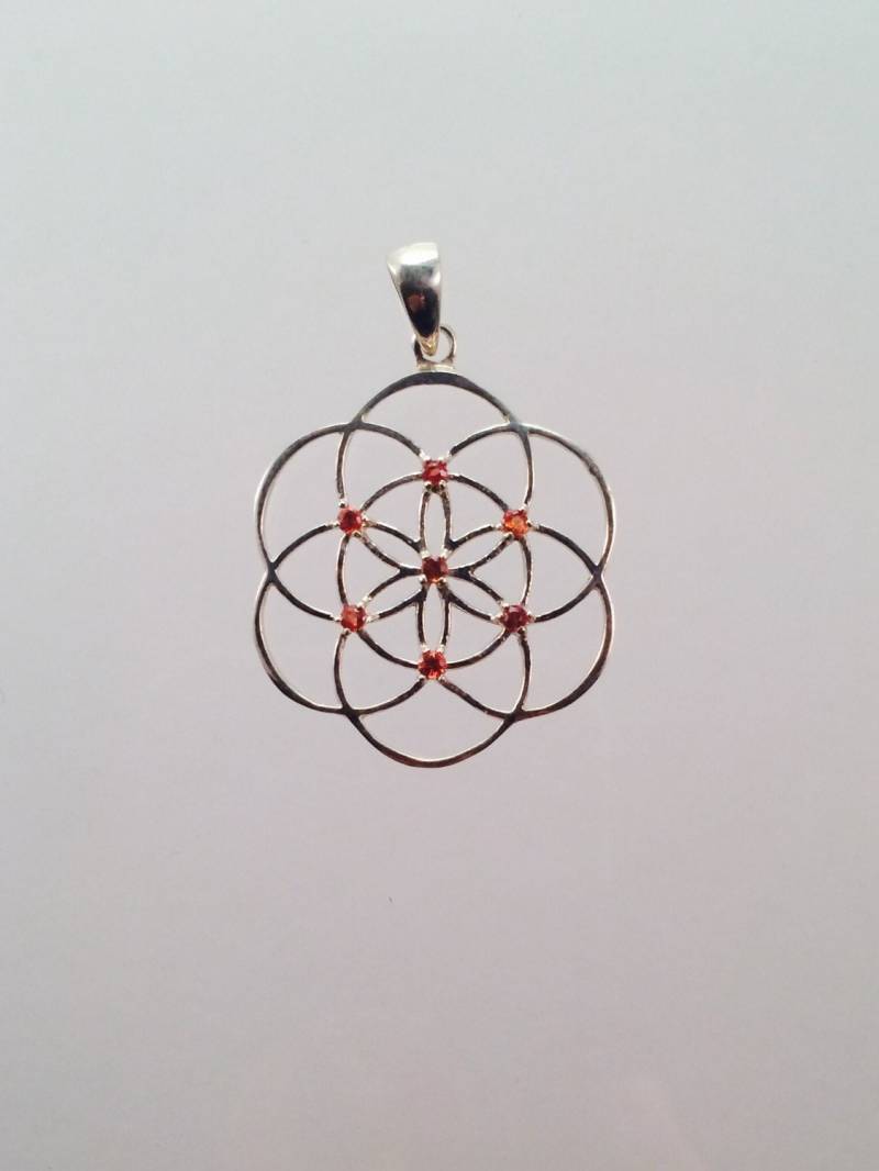 Heilige Geometrie, Sterling Silber Samen Des Lebens Anhänger Mit Orange Saphire Heilige Geometrie, Sterling Silber Samen Des Lebens Anhänger Mit Orange Saphire von WookNook13