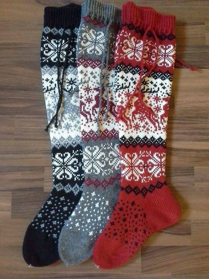 Lange Stricksocken Wollsocken Norwegersocken Fair Isle Weihnachtssocken Socken Mit Rentier Wintersocken Warme Geschenk Mann Frau von WoolMagicShop