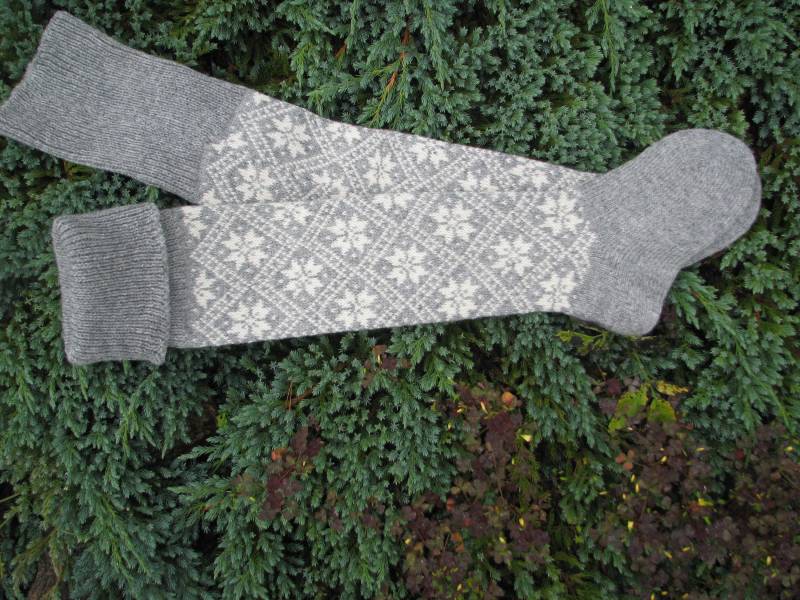 Lange Stricksocken Wollsocken. Norweger Socken. Weihnachtssocken Wintersocken Warme Socken Geschenk An Mann. Frau. Herrensocken. Frauen von WoolMagicShop