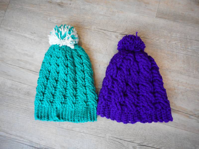 Slouchy Hut Handgefertigt. Strickmütze Mit Zopfmuster. Gestrickte Slouchy Mütze von WoolMagical