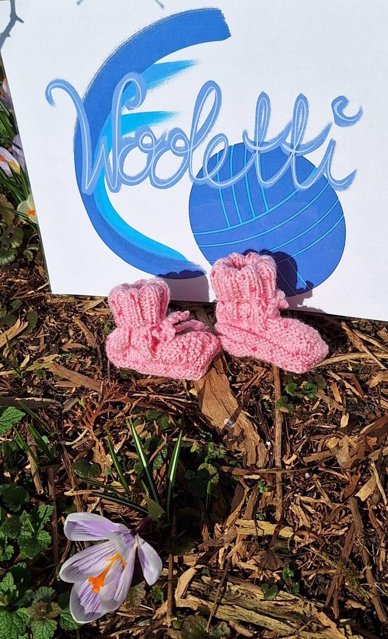 Babyschühchen 0 - 3 Monate , Gestrickt, Rosa, Sohle 8 cm Babyschühchen 0 - 3 Monate , Gestrickt, Rosa, Sohle 8 cm von Wooletti