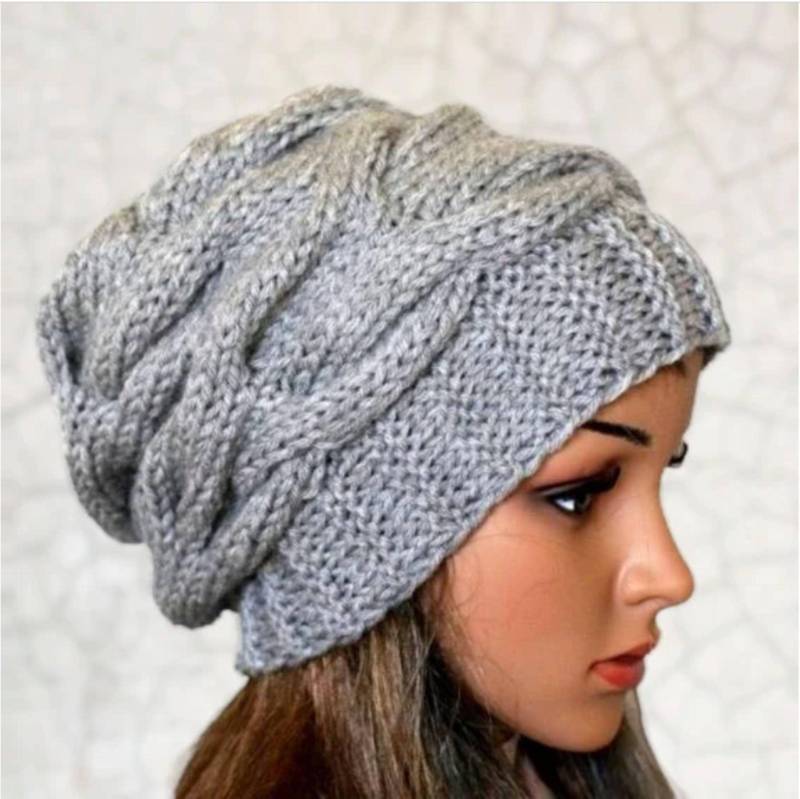 Handgestrickte Slouchy Beanie Damen Wintermütze Handgestrickte Slouchy Beanie Damen Wintermütze von WoolyThinker