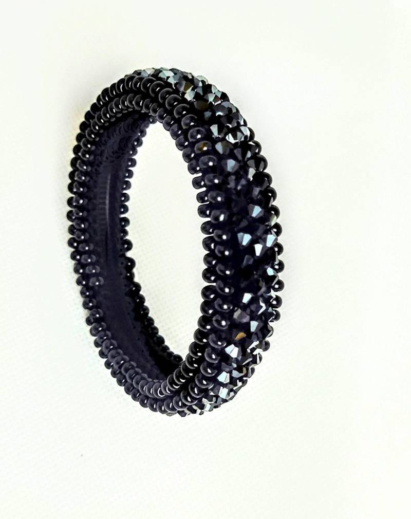 Kristall Armband Handgefertigt Perlenarmband Silber Unikat Schwarz von Wooolz