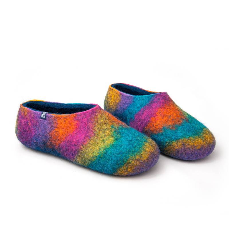 Boho Hausschuhe, Regenbogen Wollschuhe, Damen Filzschuhe, Mehrfarbig, Nach Maß von Wooppers