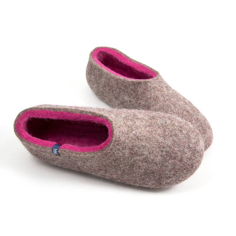 Gefilzte Damen Hausschuhe, Wolle Hausschuhe in Grau Natur Und Fuchsia Aus Merinowolle von Wooppers