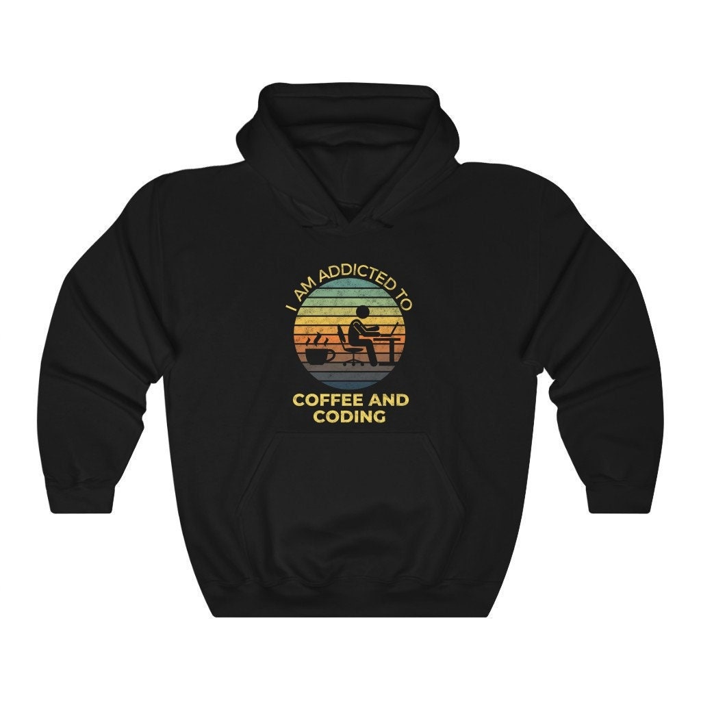 Lustiges Codier Sweatshirt. Lustiger Kaffeepullover. Ich Bin Süchtig Nach Kaffee Und Kodierung. Geburtstagsgeschenk Für Software Lustiges Codier Sweatshirt. Lustiger Kaffeepullover. Ich Bin Süchtig Nach Kaffee Und Kodierung. Geburtstagsgeschenk Für Software von WorfiLife