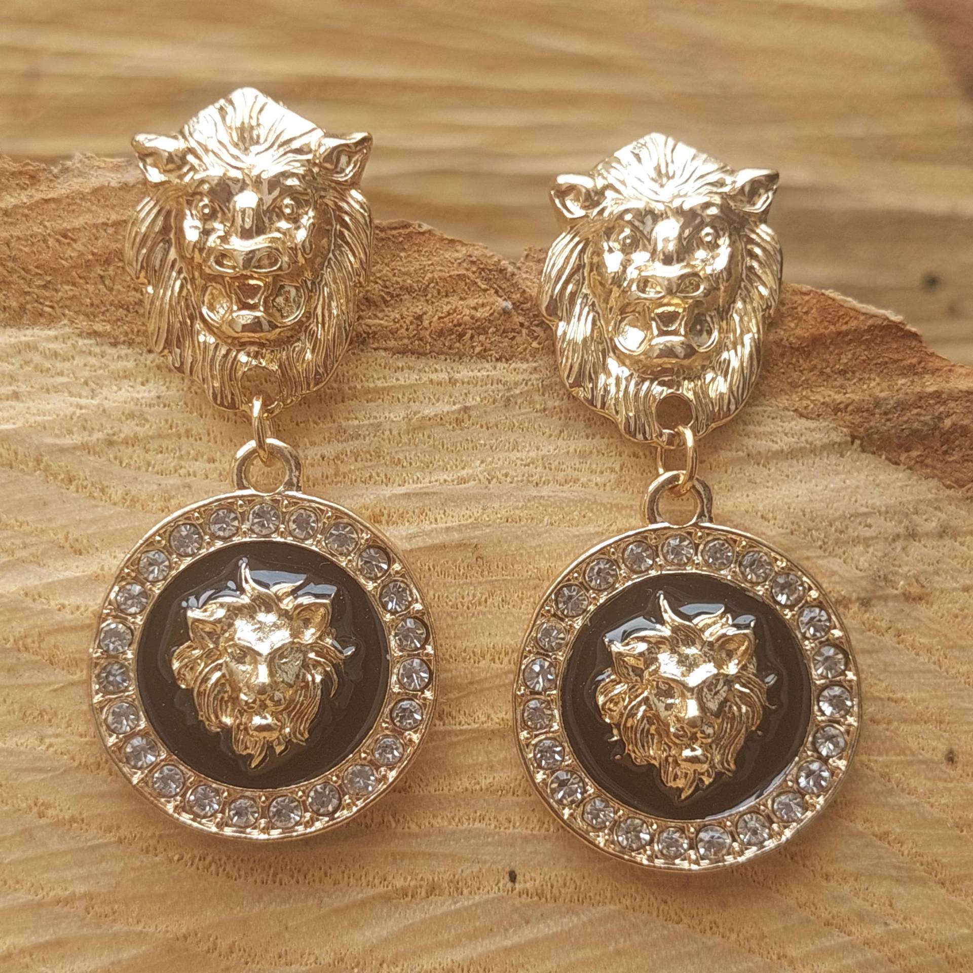 Lion Head Jewelry Set - Gold Tone Dangle Earrings With Sparkling Gemstones End Cuban Link Bracelet | Hip Hop Inspired Luxury Fashion von WorkshopAngelenade