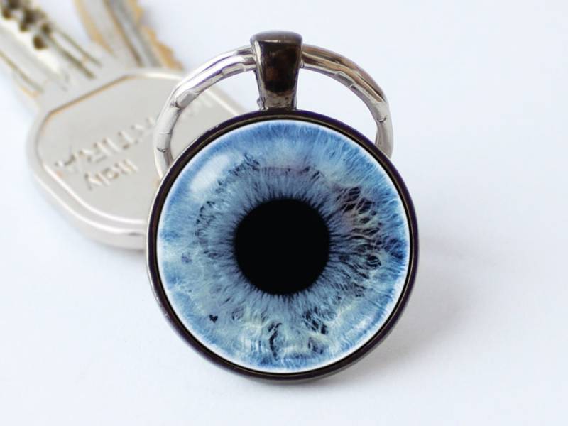 Blaues Auge Schlüsselanhänger Eyeball Unikat Geschenk von WorldOfDream