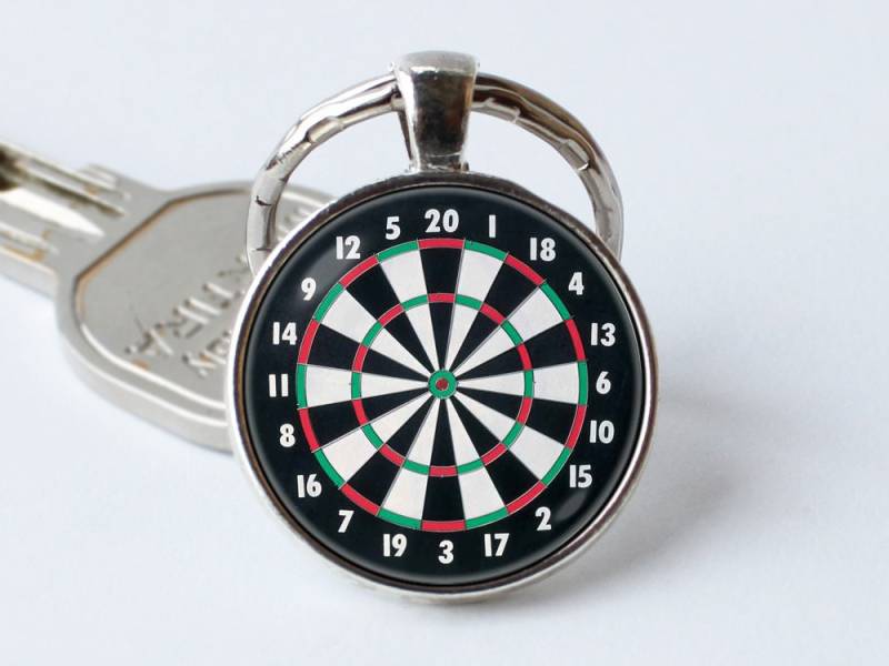 Dart Schlüsselanhänger Dartscheibe Schmuck Sport Geschenk Anhänger Kneipenspiel Dartspieler Ziel von WorldOfDream