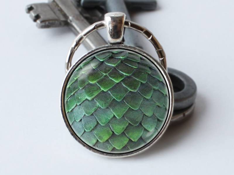 Drachenei-Schlüsselring Grüner-Drachenei-Mythologieschmuck Fantasy-Schlüsselanhänger von WorldOfDream