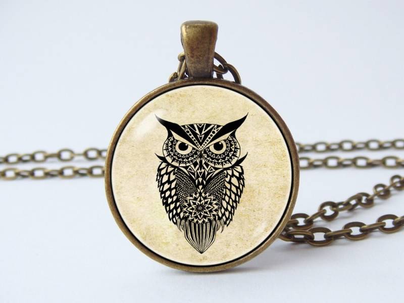 Eulenanhänger Eulenvogelhalskette Eulenschmuck Eulenzubehör Nachtvogelhalskette Wise Vogelanhänger Vogelschmuck Jeden Tag Halskette von WorldOfDream