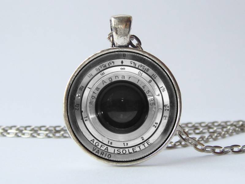 Fotografie Schmuck Silber Kameralinse Kamera Halskette Vintage Objektiv Anhänger Freund Geschenk Kunst Fotograf von WorldOfDream