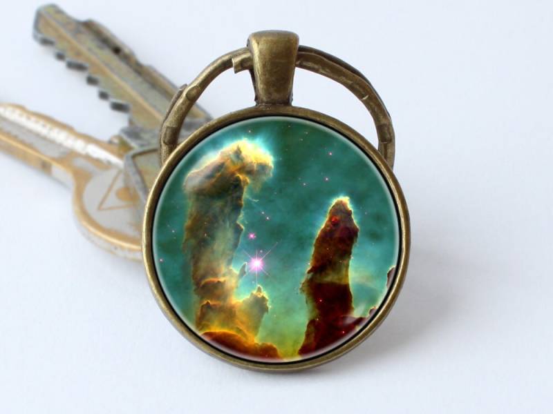 Galaxy Schlüsselanhänger Nebula Adler Schmuck Anhänger Space Geschenk Kosmos Geschenke von WorldOfDream