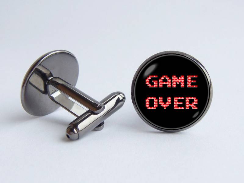 Game Over Manschettenknöpfe Ehemann Geschenk Spielen Sie Schwarze Männergeschenk Accessoires Für Männer Spiel Schmuck Ihn Geek von WorldOfDream
