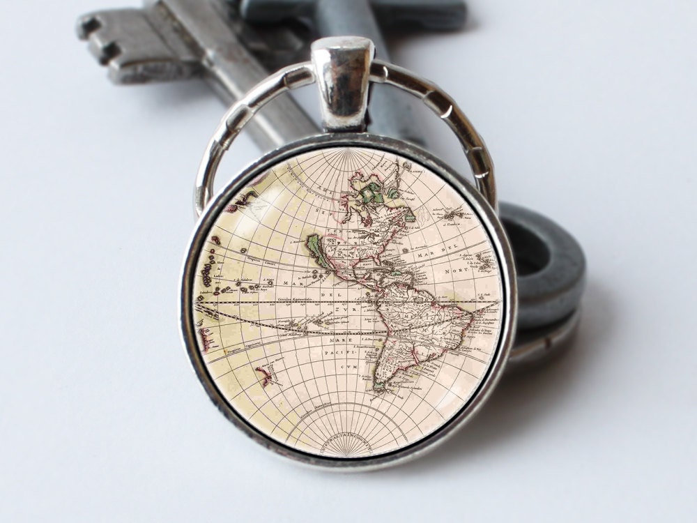 Karte Schlüsselanhänger Weltkarte Alte Schmuck Globus Anhänger Geographie Reisen Reisende Geschenk Tourist von WorldOfDream