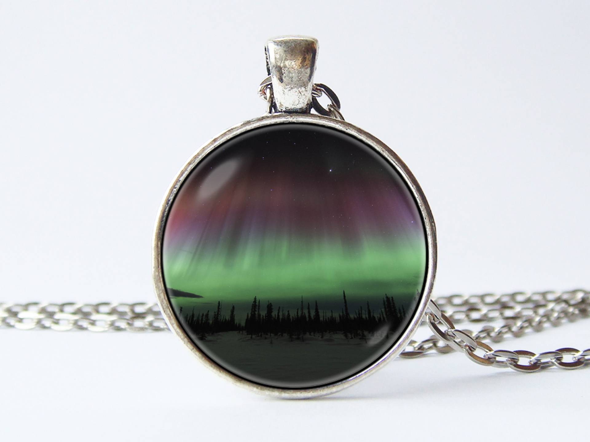 Nordlichter Halskette Polarlichter Anhänger Aurora Borealis Schmuck Nachthimmel von WorldOfDream