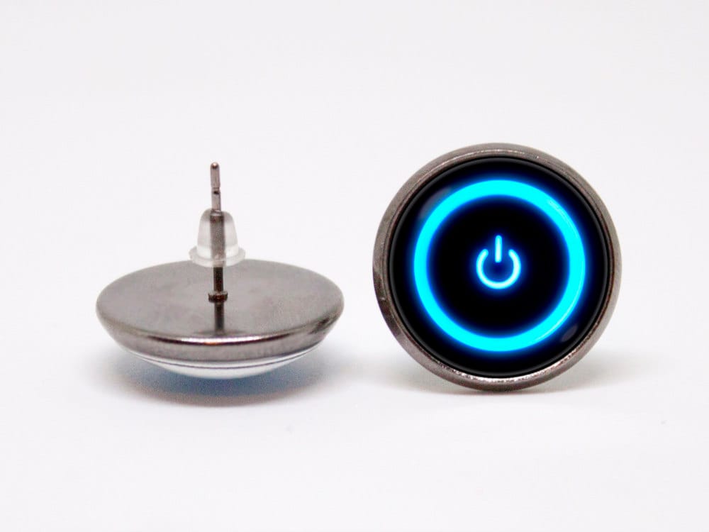 Power Taste Ohrringe Geek Schmuck Freundin Geschenk Tech Symbol Computer Computerfreak Für Gamer Power Taste Ohrringe Geek Schmuck Freundin Geschenk Tech Symbol Computer Computerfreak Für Gamer von WorldOfDream