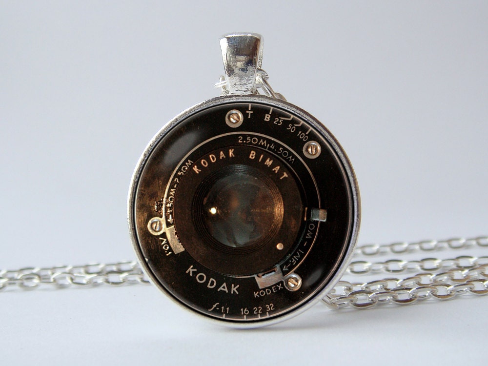 Vintage Kameralinse Halskette Objektiv Anhänger Fotografie Schmuck Kamera Freund Geschenk Kunst Fotograf von WorldOfDream
