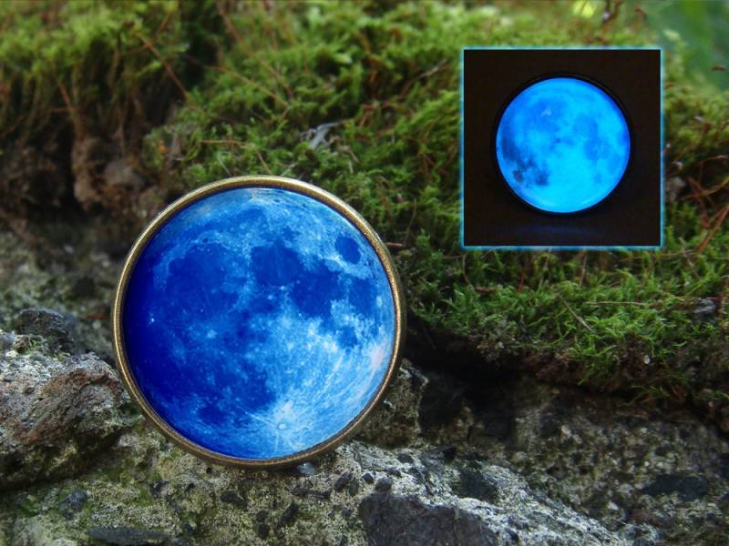 Glühender Ring Blauer Mond/Glühen in Der Dunkelheit Glühender Kosmos Glühenden Handgemachte von WorldOfGlow