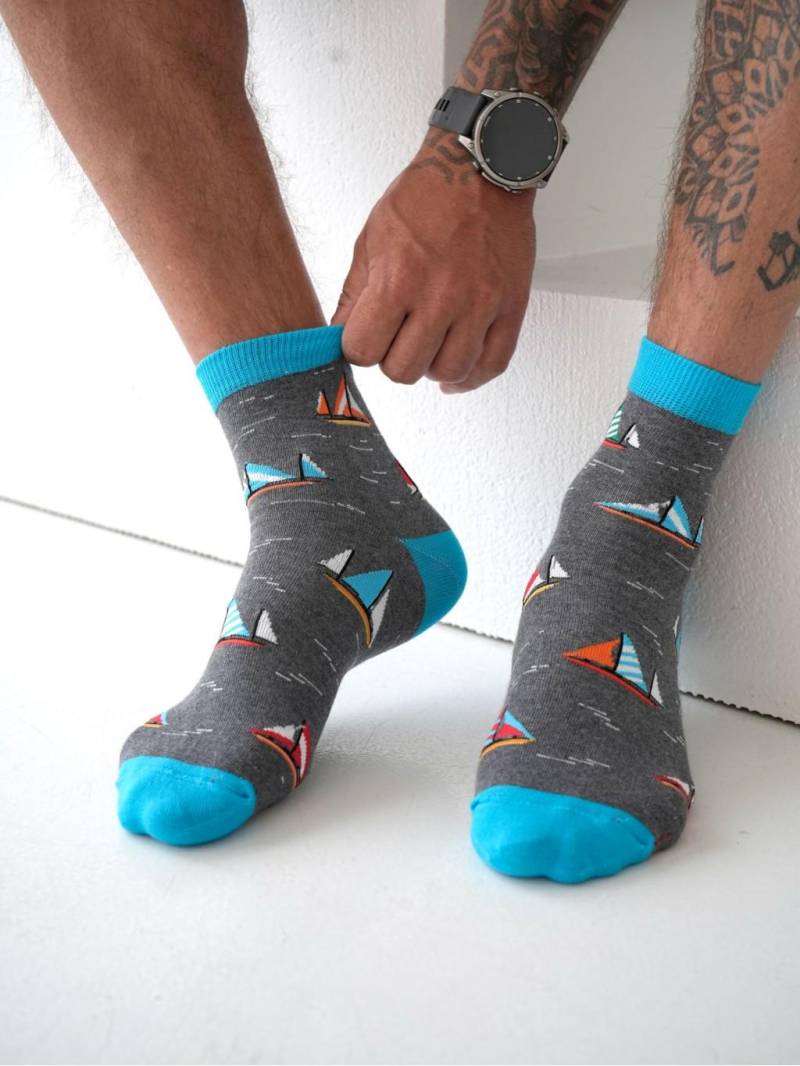 Yacht Sailor Sailing Yachting Herren Socken, Lustige Verrückte Bunte Geschenkidee, Perfektes Geschenk, Mismatched von WorldOfSocks001