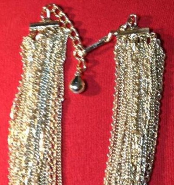 Jahrgang 11" Goldene Kette Kostüm Schmuck Acht Stränge Verbunden Gold Kugel Am Verschluss Jahrgang 11" Goldene Kette Kostüm Schmuck Acht Stränge Verbunden Gold Kugel Am Verschluss von WorldStamps2017