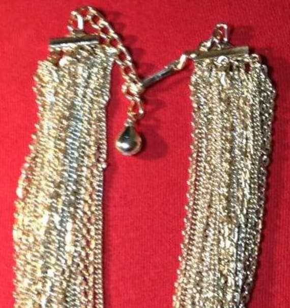 Jahrgang 11" Goldene Kette Kostüm Schmuck Acht Stränge Verbunden Gold Kugel Am Verschluss Jahrgang 11" Goldene Kette Kostüm Schmuck Acht Stränge Verbunden Gold Kugel Am Verschluss von WorldStamps2017