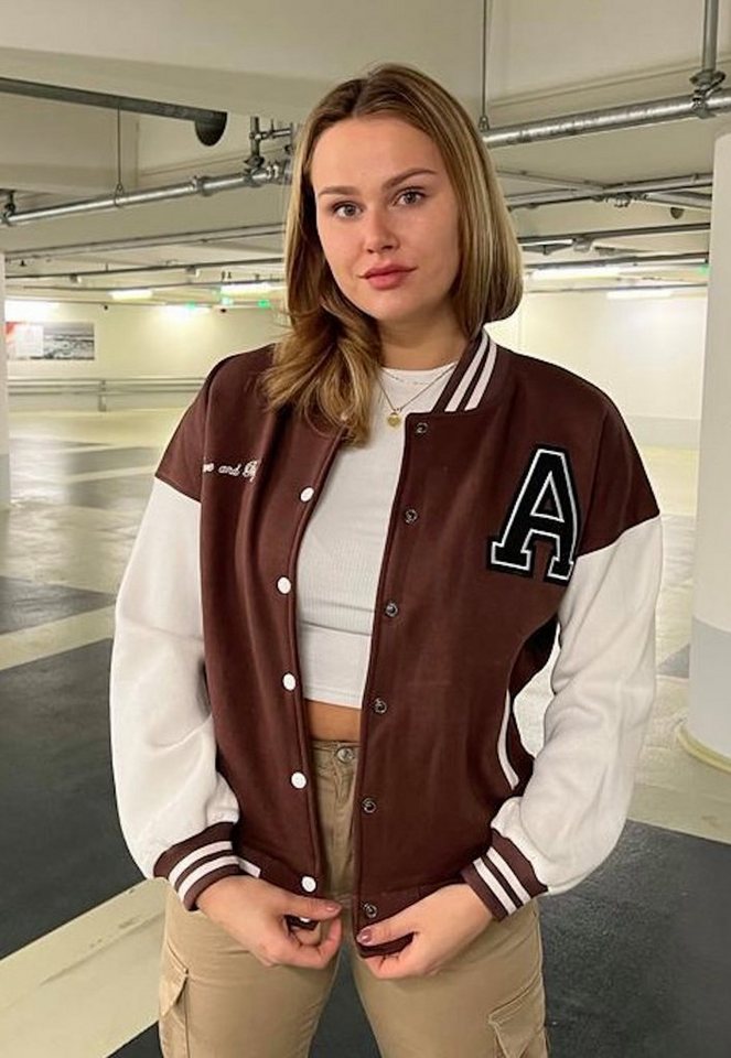 Worldclassca Collegejacke Worldclassca Collegejacke Aufnähern Sweatjacke Übergangsjacke School von Worldclassca