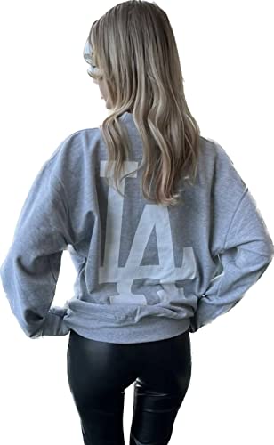 Worldclassca Damen Oversized Sweatshirt Shirt Loungewear Homewear Sweater Bedruckt Schriftzug LA College Uni Freizeit Langarmshirt Oberteil Pullover (Grau) von Worldclassca