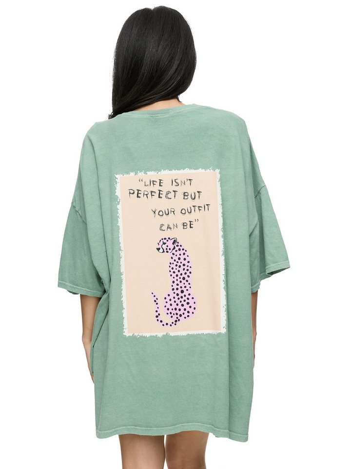 Worldclassca T-Shirt Worldclassca Oversized Print ANIMAL T-Shirt Outfit Sommer Oberteil PRINT - LIFE ISN´T PERFECT BUT YOUR OUTFIT CAN BE - VINTAGE von Worldclassca