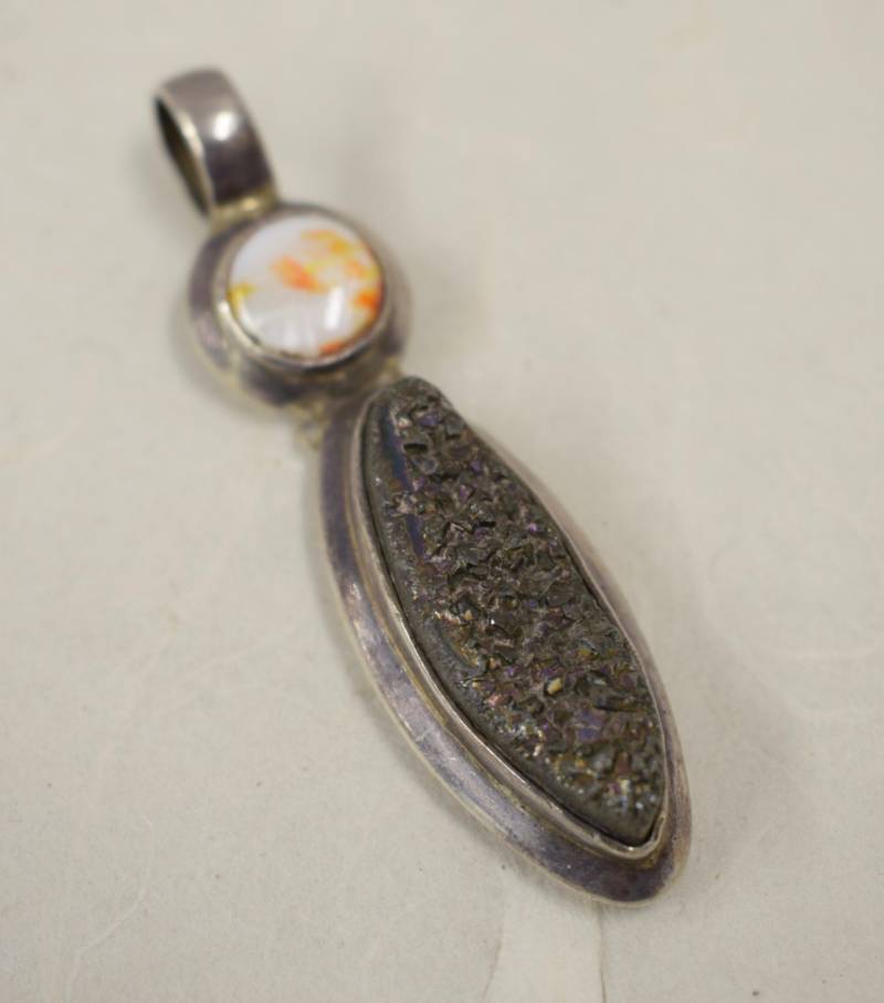 Anhänger Sterling Silber Schwarzer Onyx Druse Anhänger Sterling Silber Schwarzer Onyx Druse von WorldofBacara