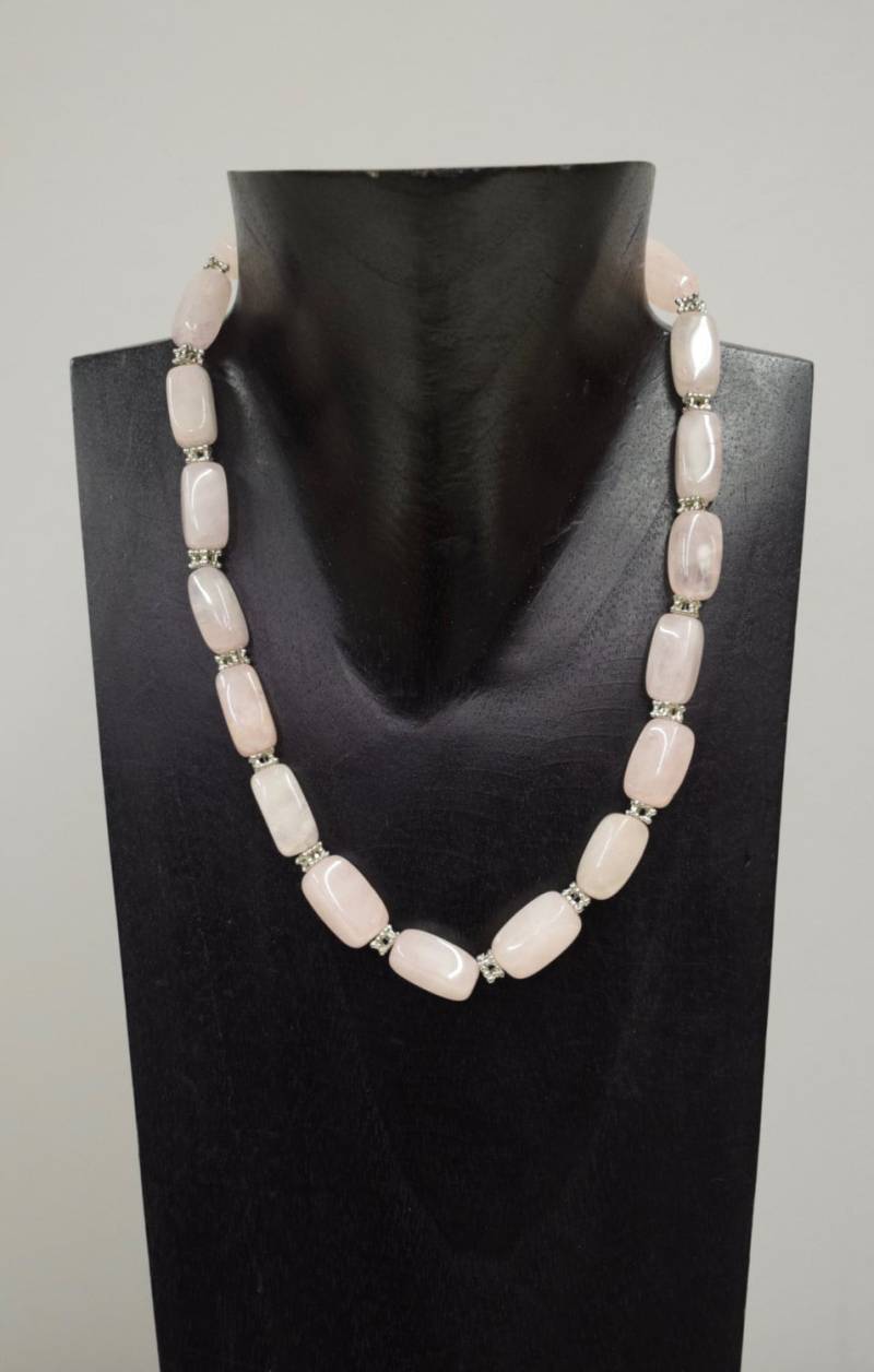 Halskette Vintage Rosa Rosenquarz Rechteckig Stein Perlen Handmade Schmuck Silber Einzigartig C Halskette Vintage Rosa Rosenquarz Rechteckig Stein Perlen Handmade Schmuck Silber Einzigartig C von WorldofBacara