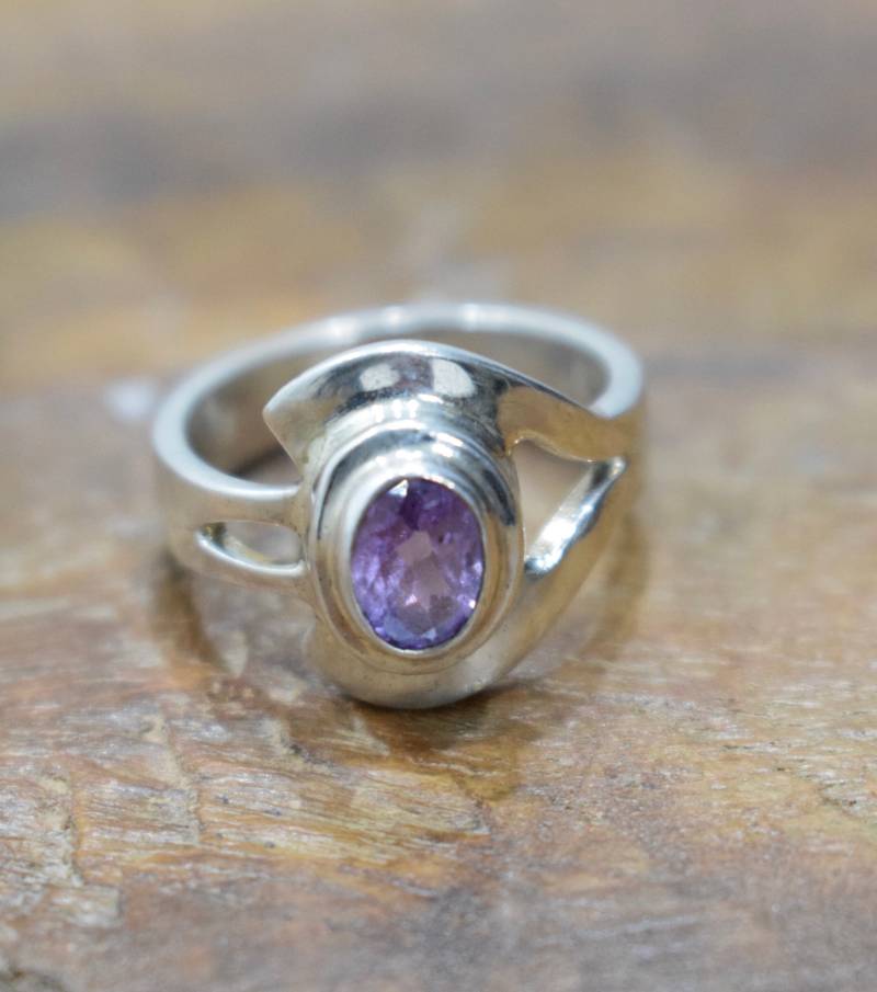 Ring Sterling Silber Amethyst Stein Ring Sterling Silber Amethyst Stein von WorldofBacara