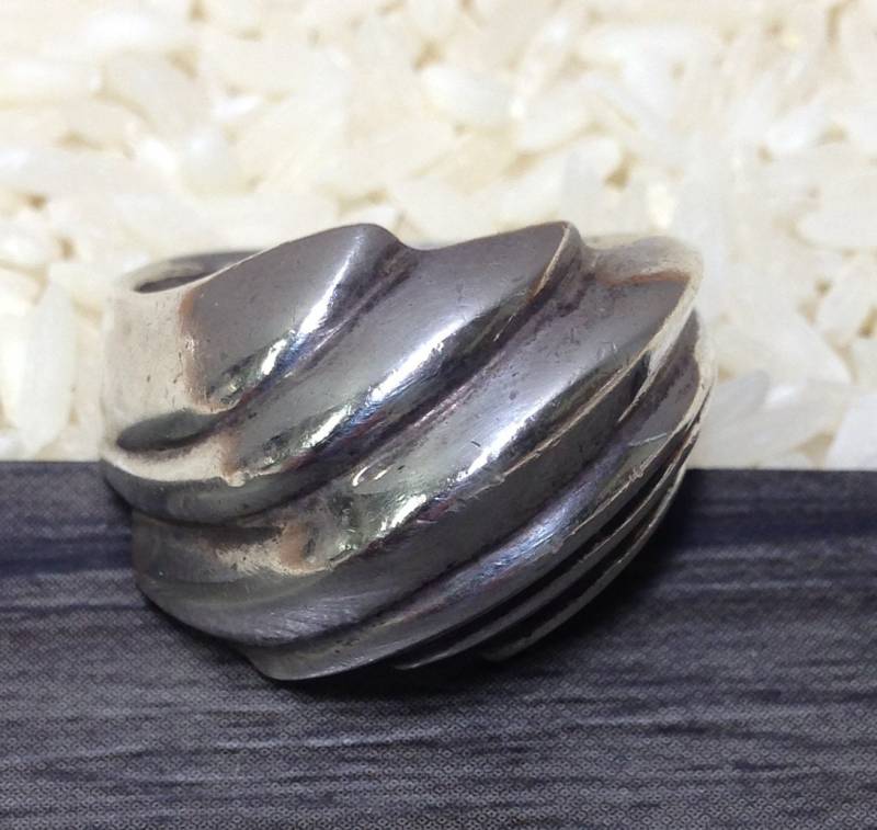 Ring Sterling Silber Swirled Dome Dring Ring Sterling Silber Swirled Dome Dring von WorldofBacara