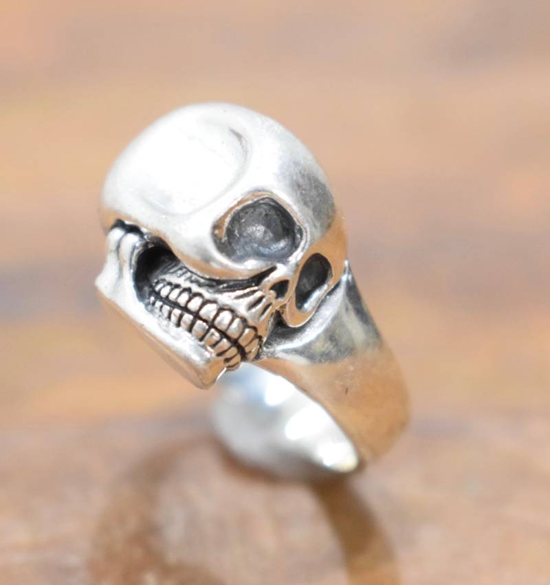 Ring Sterling Silber Totenkopf Ring Sterling Silber Totenkopf von WorldofBacara