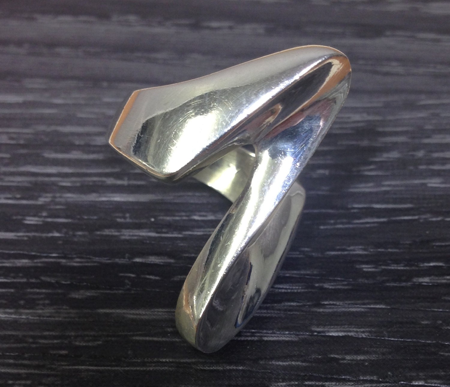Zick-Zack-Ring Aus Sterlingsilber Zick-Zack-Ring Aus Sterlingsilber von WorldofBacara