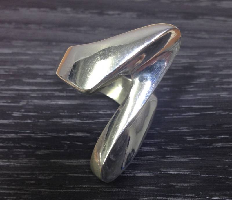 Zick-Zack-Ring Aus Sterlingsilber Zick-Zack-Ring Aus Sterlingsilber von WorldofBacara
