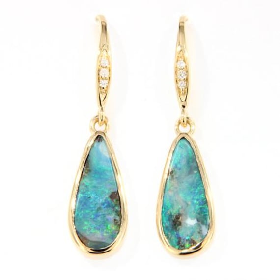 Blau-Grüner Boulder Opal Tropfen Ohrringe Mit Diamanten in 18 Karat Gelbgold, Versandfertige Geschenke Für Sie, Oktober Geburtsstein Schmuck von WorldofOpalsDE