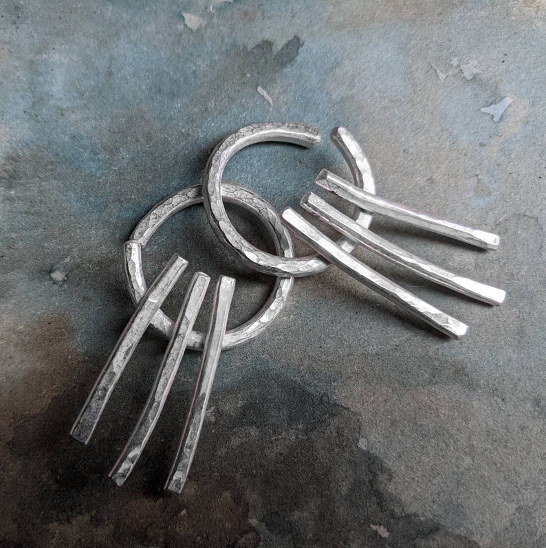 Sol-Rune 8 G = 3 Mm. Sterling Silber Oxidierter Dunkel Geeichter Wikinger Ohrring Für Tunnel Dehnbare Lappen Artisan Hoop Herren Larp Emo Gothic von WorldsOfWander