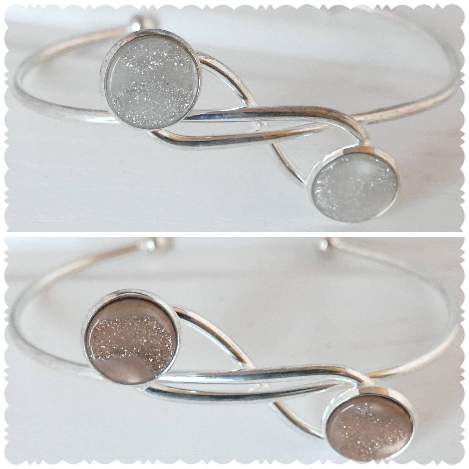 Armreif "Infinity" Mit Polaris-Cabochon Armreif "Infinity" Mit Polaris-Cabochon von WoschisRegenbogen