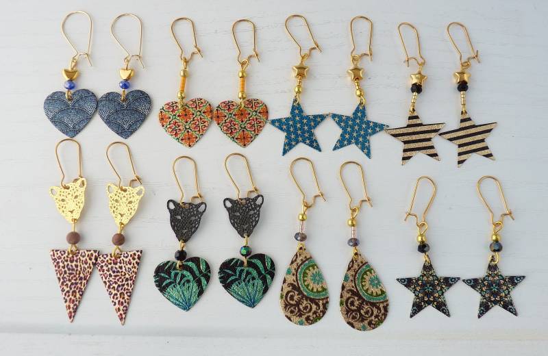Filigrane Ohrhänger Aus Metallplättchen 8 Verschiedene Variationen Filigrane Ohrhänger Aus Metallplättchen 8 Verschiedene Variationen von WoschisRegenbogen