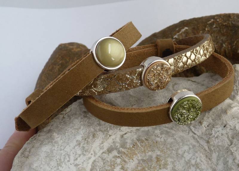 Lederarmband Mit Schiebeperle 3 Mod. Z. Ausw von WoschisRegenbogen
