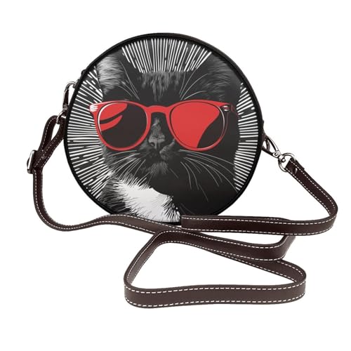 Schwarze Katze mit roter Sonnenbrille für Damen, runde Umhängetasche, Leder-Tragetasche, Geldbörse von Woshuwo