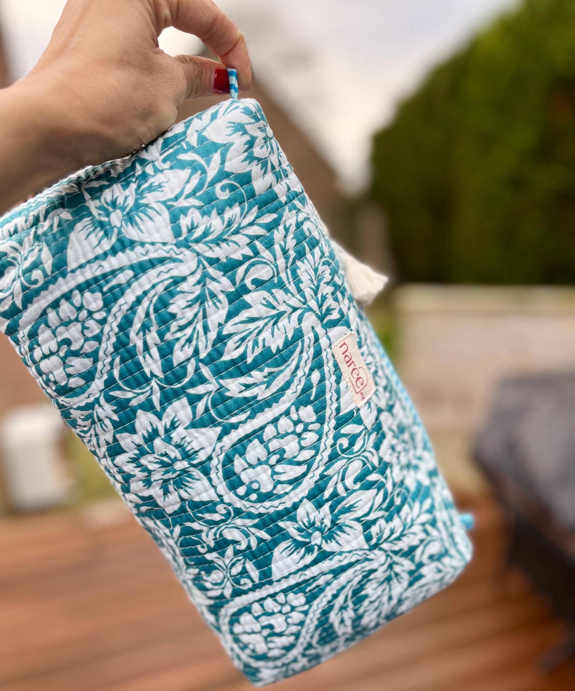 Große Gesteppte Reise-Make-Up-Tasche, Süße Kosmetiktasche, Kulturtasche, Süßes Geschenk, Federmäppchen, Niedliches Weihnachtsgeschenk Große Gesteppte Reise-Make-Up-Tasche, Süße Kosmetiktasche, Kulturtasche, Süßes Geschenk, Federmäppchen, Niedliches Weihnachtsgeschenk von WovenRiches