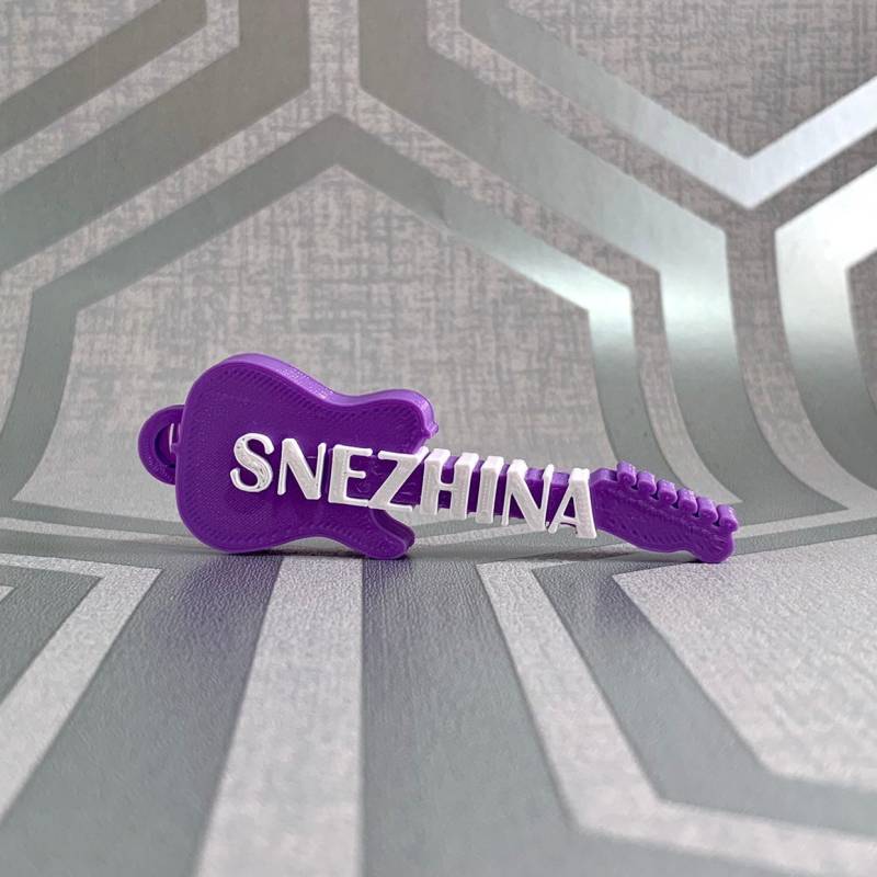 Personalisierte 3D Gedruckte Gitarre Schlüsselbund - Custom Name Tag von WowLondon
