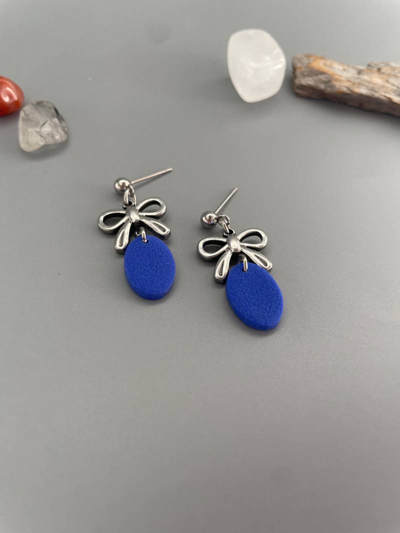 Bow Earrings Studs Royal Blue Dangly Bow Hot Pink Stainless Steel Hanging Colorful For Teenage Girl von WowLookAtYou