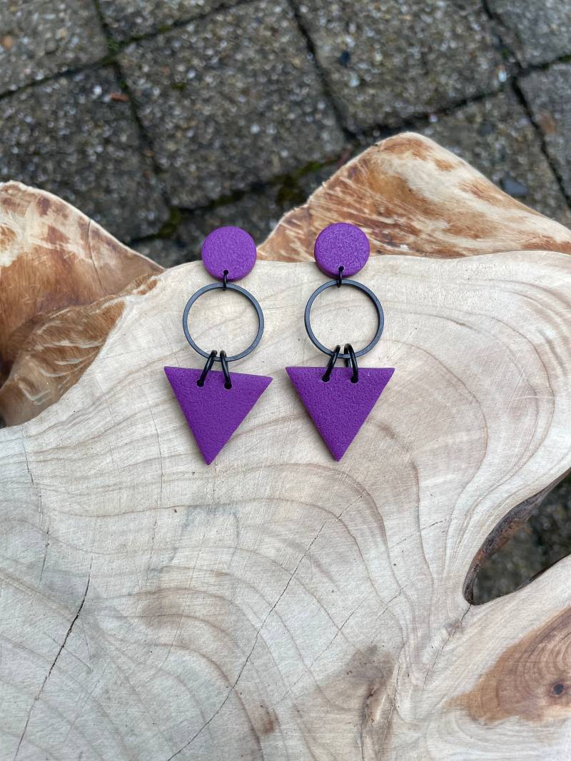 Dangle Earrings Lightweight Colorful Big Triangles Polymer Clay Triangle Geometric Hanging von WowLookAtYou