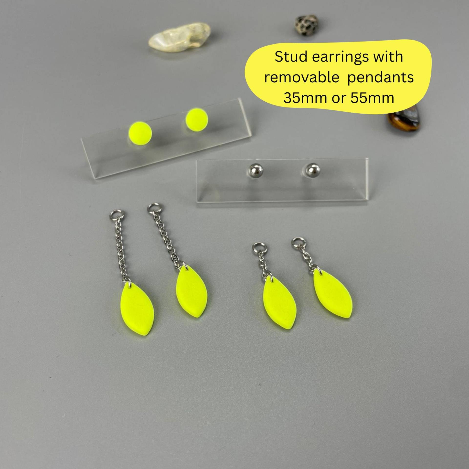 Neon Earrings With Removable Chain Pendants Dangly Aesthetic Bright Charms Lightweight Polymer Clay von WowLookAtYou