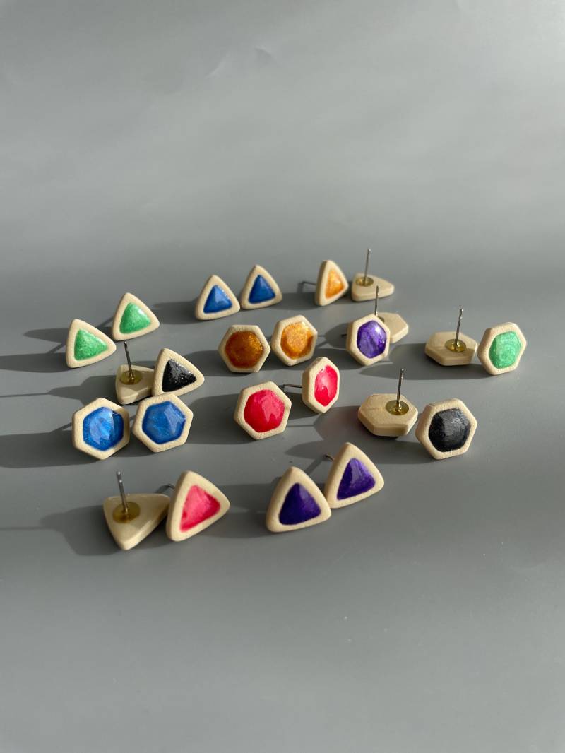 Set Of 2 Earring Studs Small Colorful For Her Multi-Pack Set Pearl Blue Pink Black Triangle Polymer Clay Whimsical Set Of 2 Earring Studs Small Colorful For Her Multi-Pack Set Pearl Blue Pink Black Triangle Polymer Clay Whimsical von WowLookAtYou