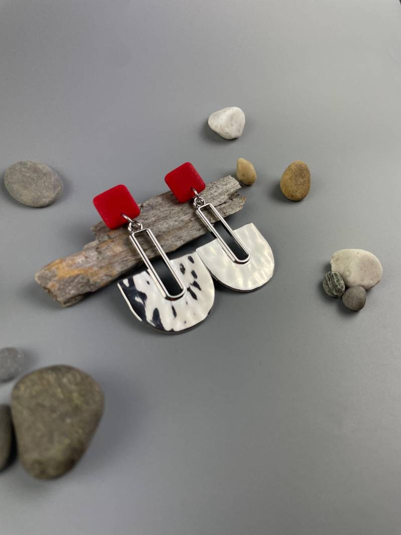 statement Earrings Red & Silver Colored Charm Gift For Her Dangle With Fimo Schmuck Special Occasion Evening von WowLookAtYou