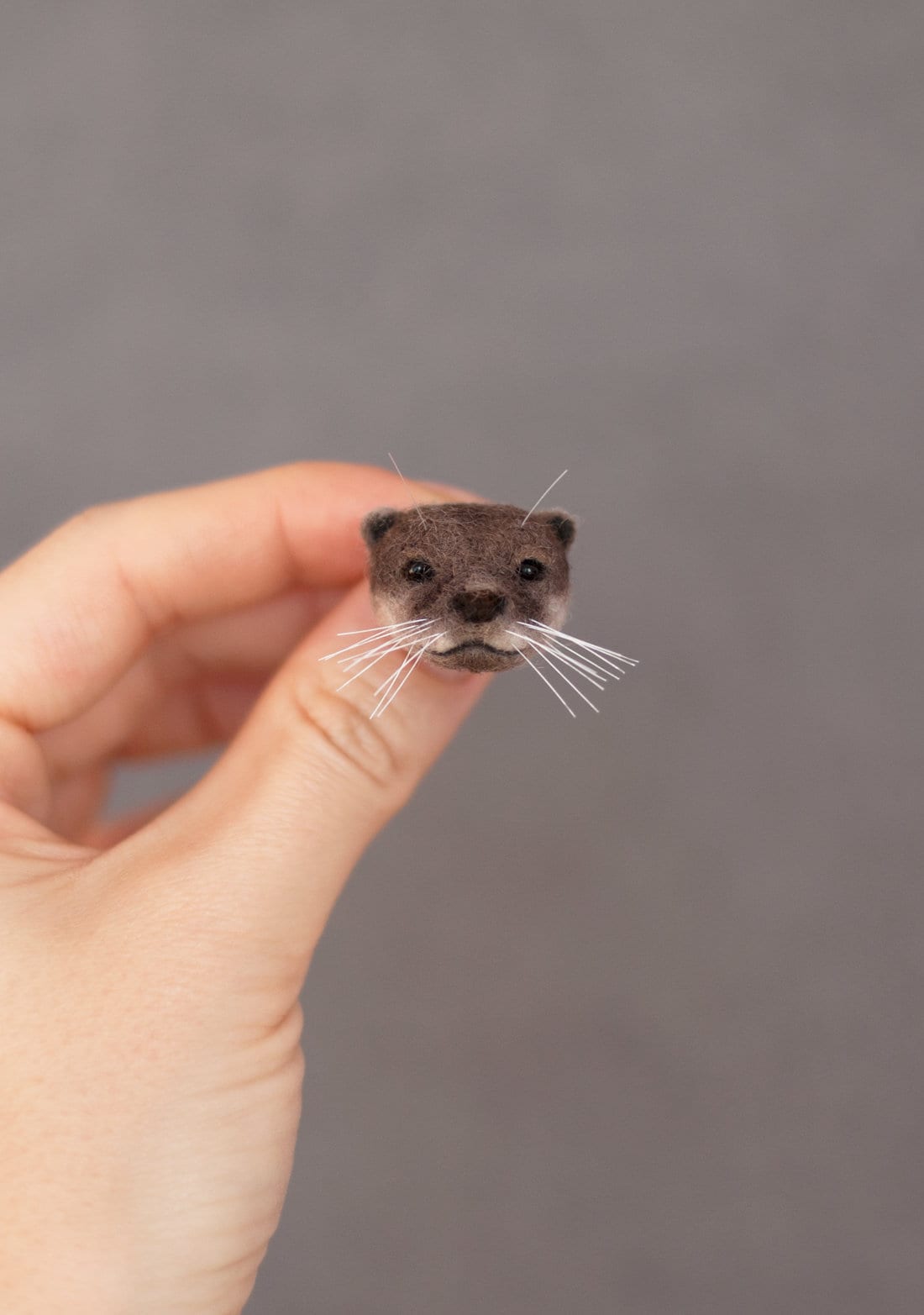 Niedliche Flussotter Anstecknadel. Beste Freundin Geschenk. Otter Jubiläumsgeschenk. Kawaii Tier Brosche von WowWowWool